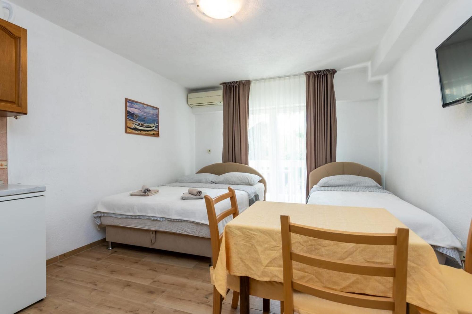 Apartments Dino Kaštela Kültér fotó