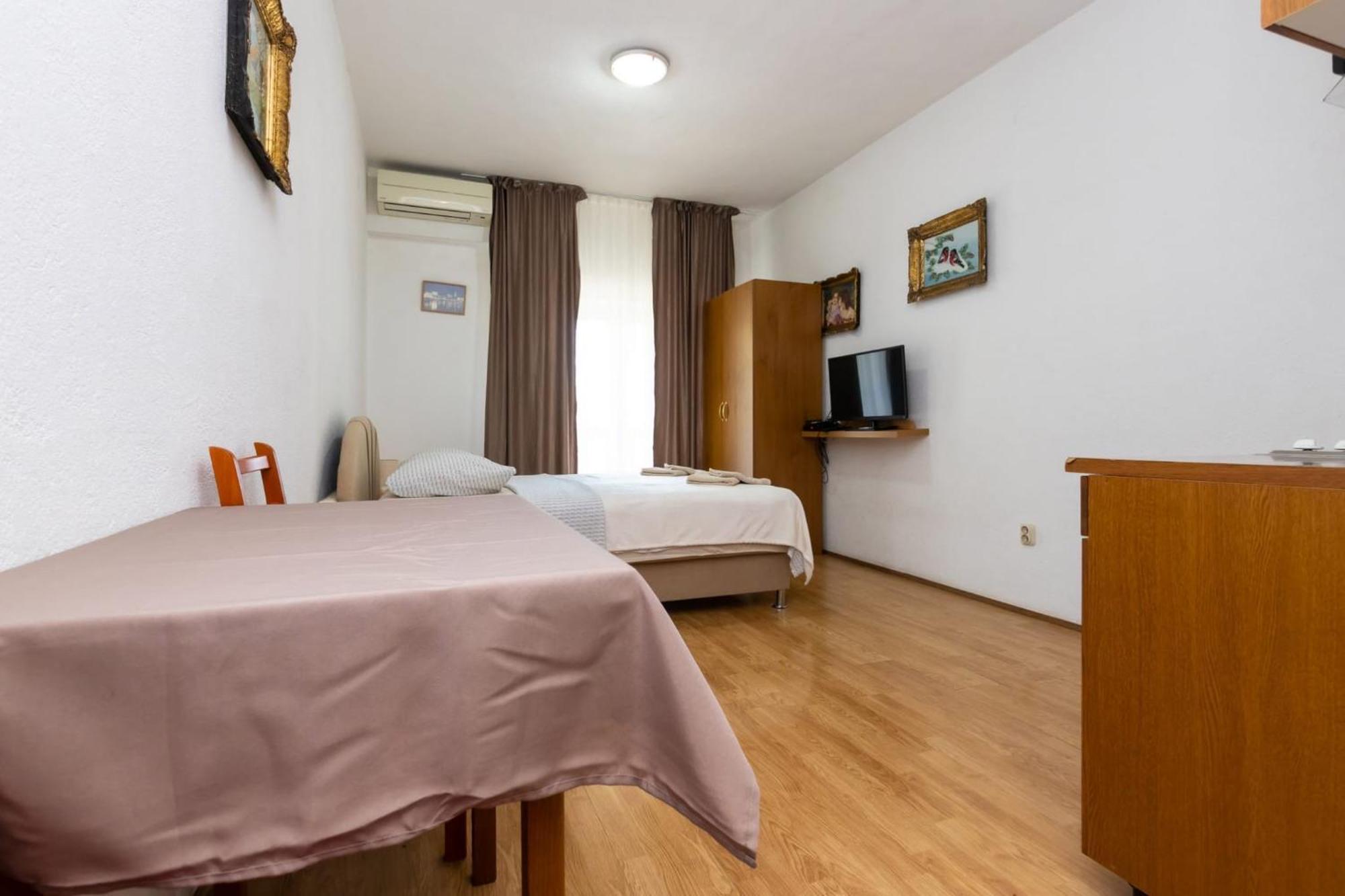 Apartments Dino Kaštela Kültér fotó
