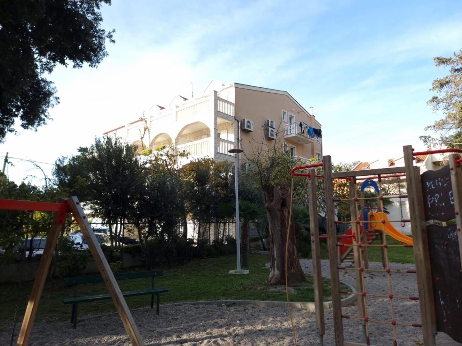 Apartments Dino Kaštela Kültér fotó